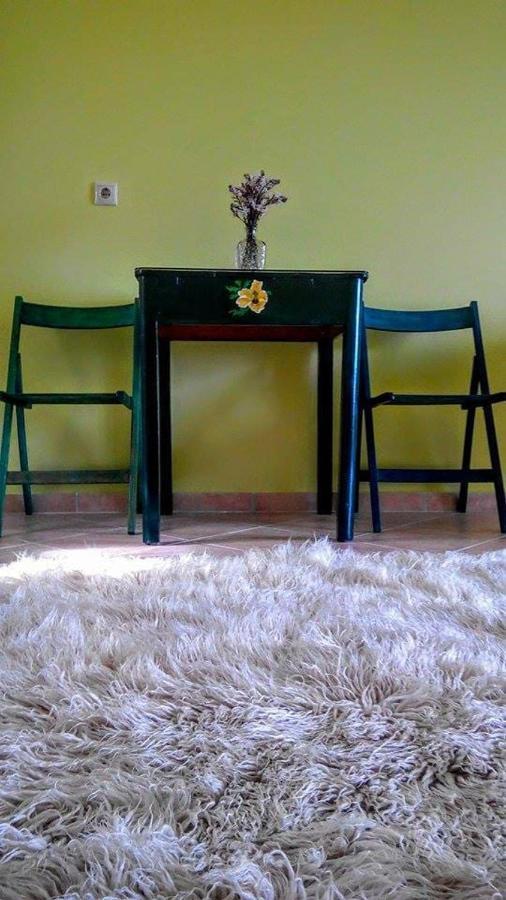 Ermina'S Gaze Appartement Agioi Deka  Buitenkant foto